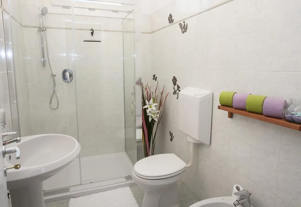Apartamento Casa Renier-Biennale Venecia 0*,  Italia