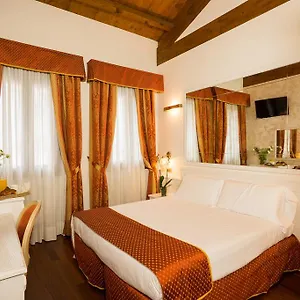  Vendégház Casanova Fourrooms