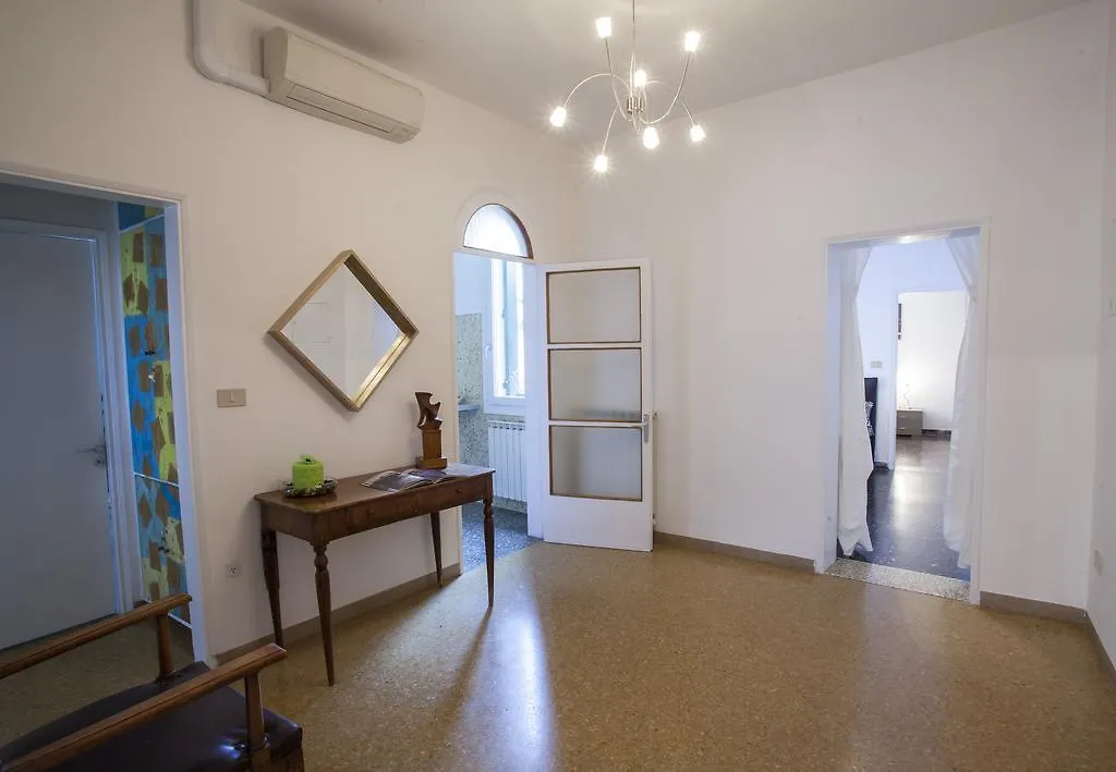Casa Renier-Biennale Apartment Venice Italy
