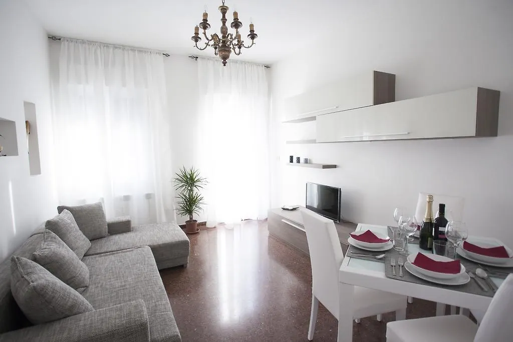 Casa Renier-Biennale Apartment Venice