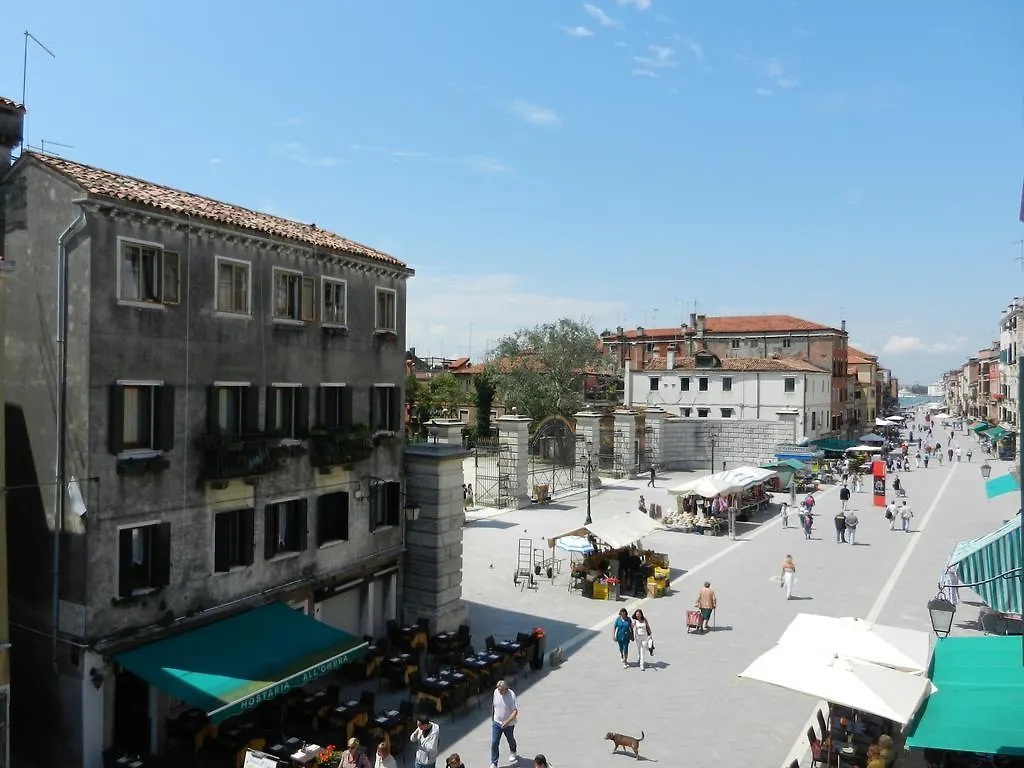Casa Renier-Biennale Apartment Venice