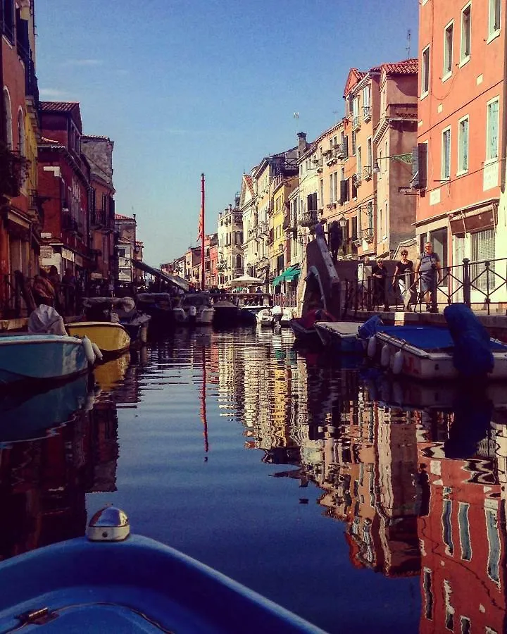 Casa Renier-Biennale Apartment Venice Italy